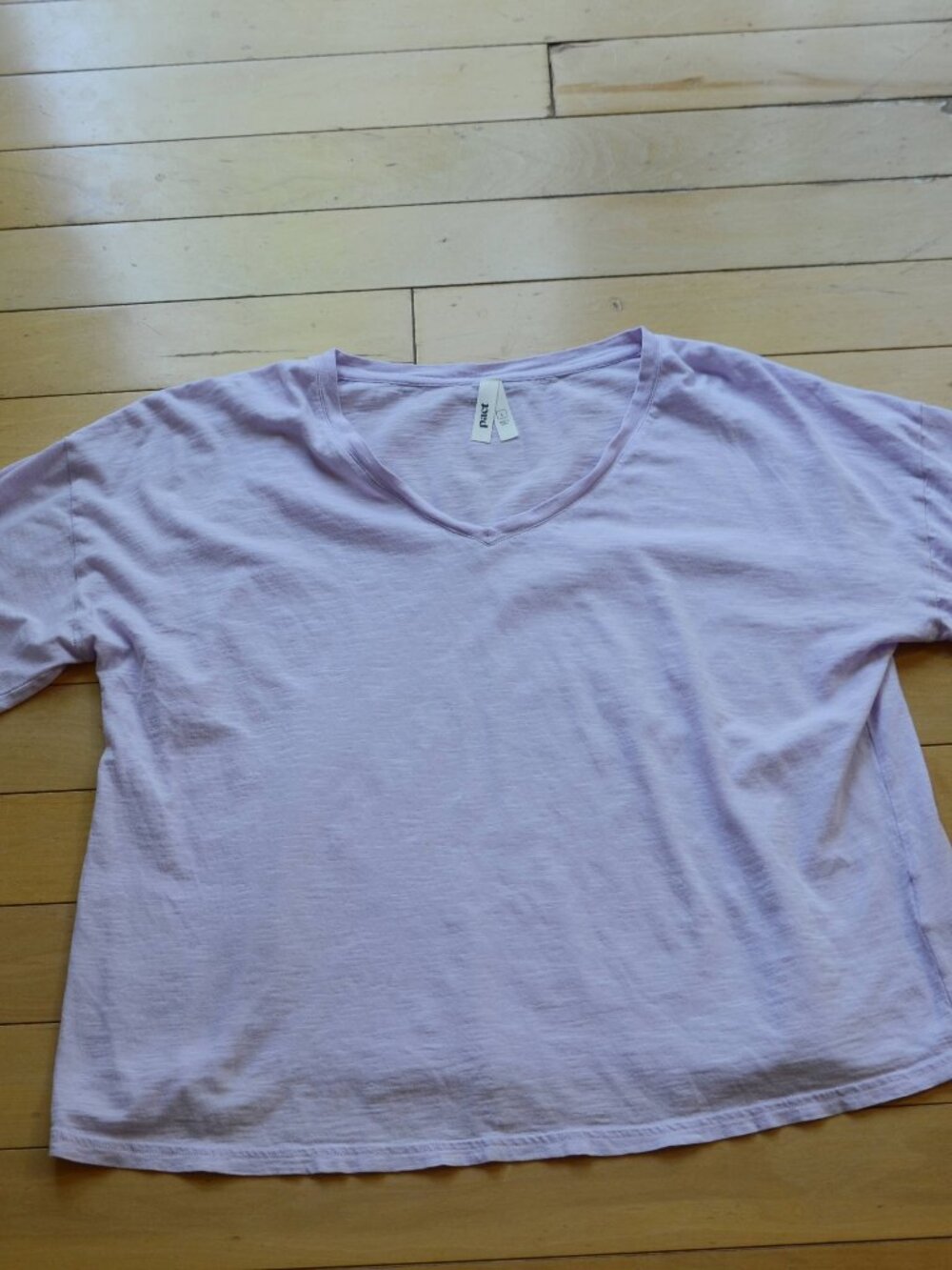 Pact cotton t-shirt 3/4 sleeve Top Size L